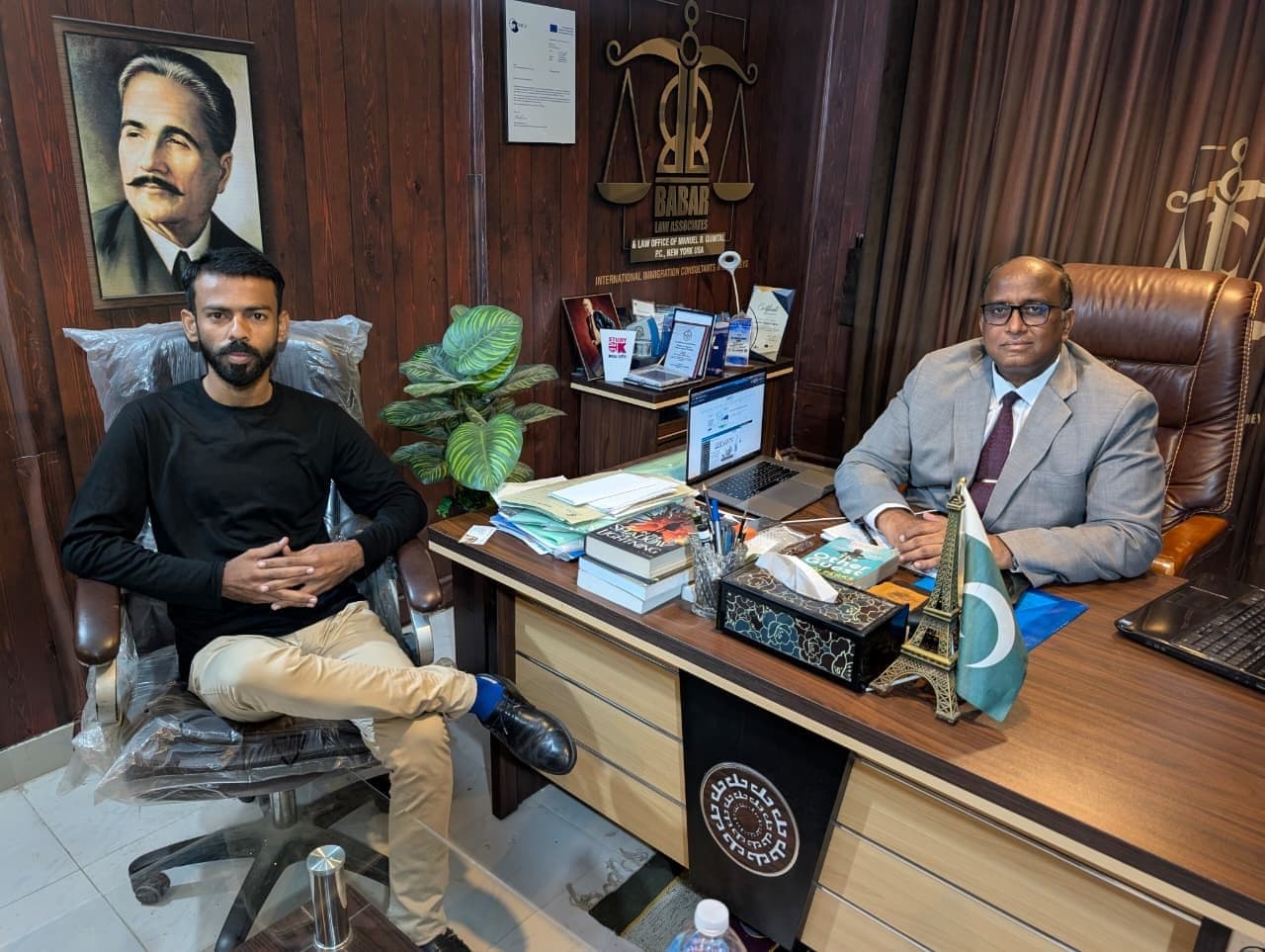 Ghulam Shabbir Babar in consultation at chambers, Karachi